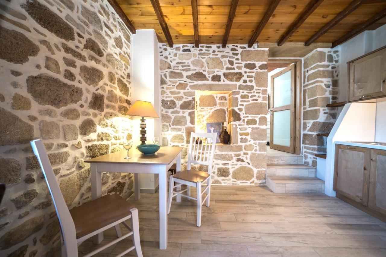 Mary'S Stone House Appartement Falasarna Buitenkant foto