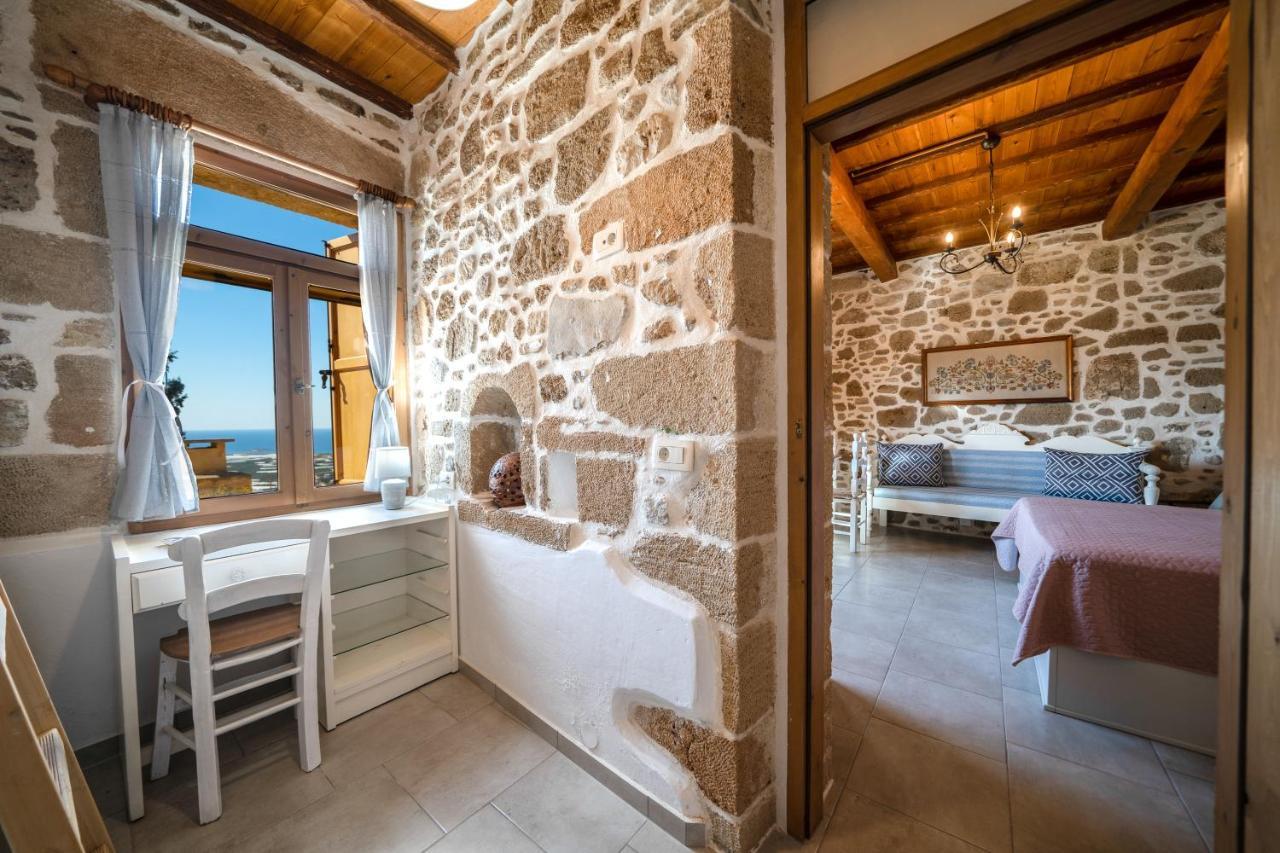 Mary'S Stone House Appartement Falasarna Buitenkant foto