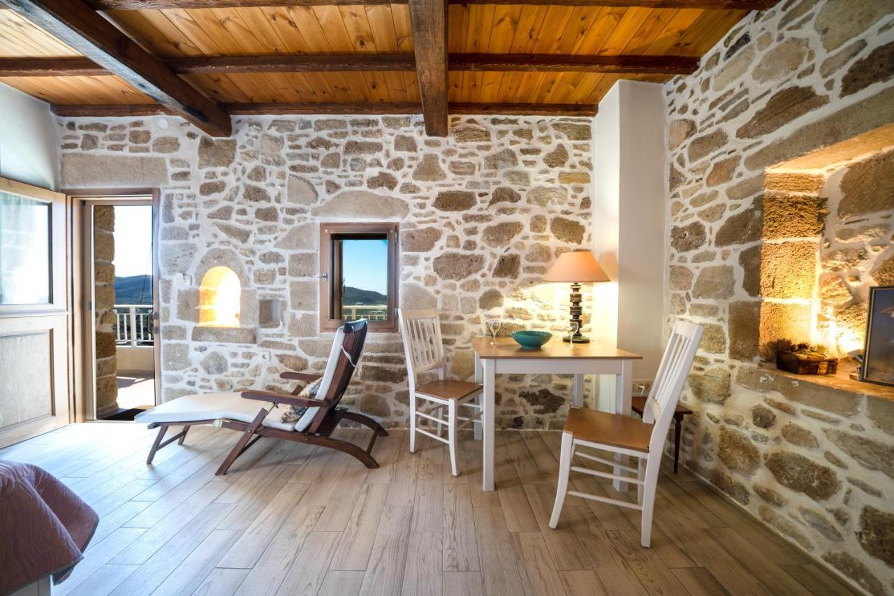 Mary'S Stone House Appartement Falasarna Buitenkant foto